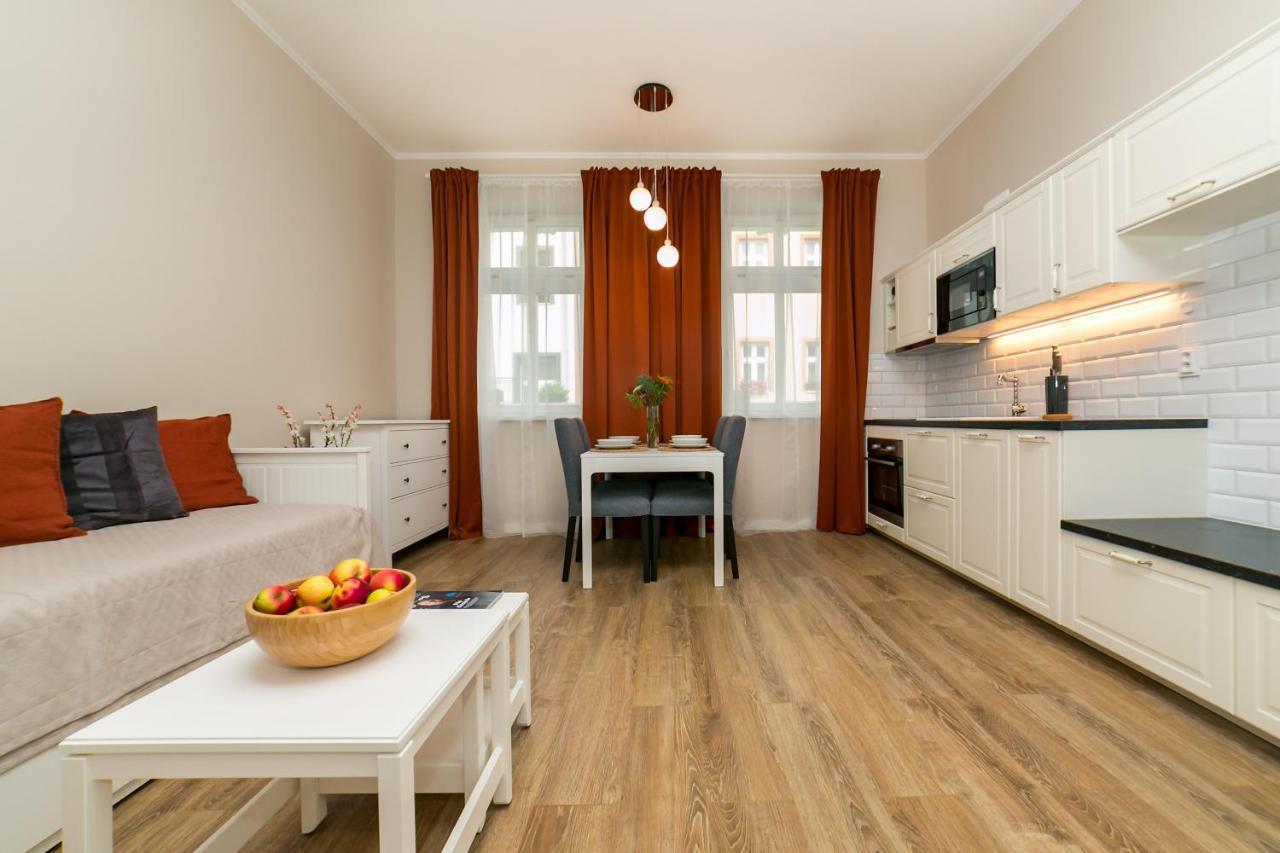 New Studio 3 - Self Check In, Parking Possible, Weekend Free Parking Bratislava Exterior photo