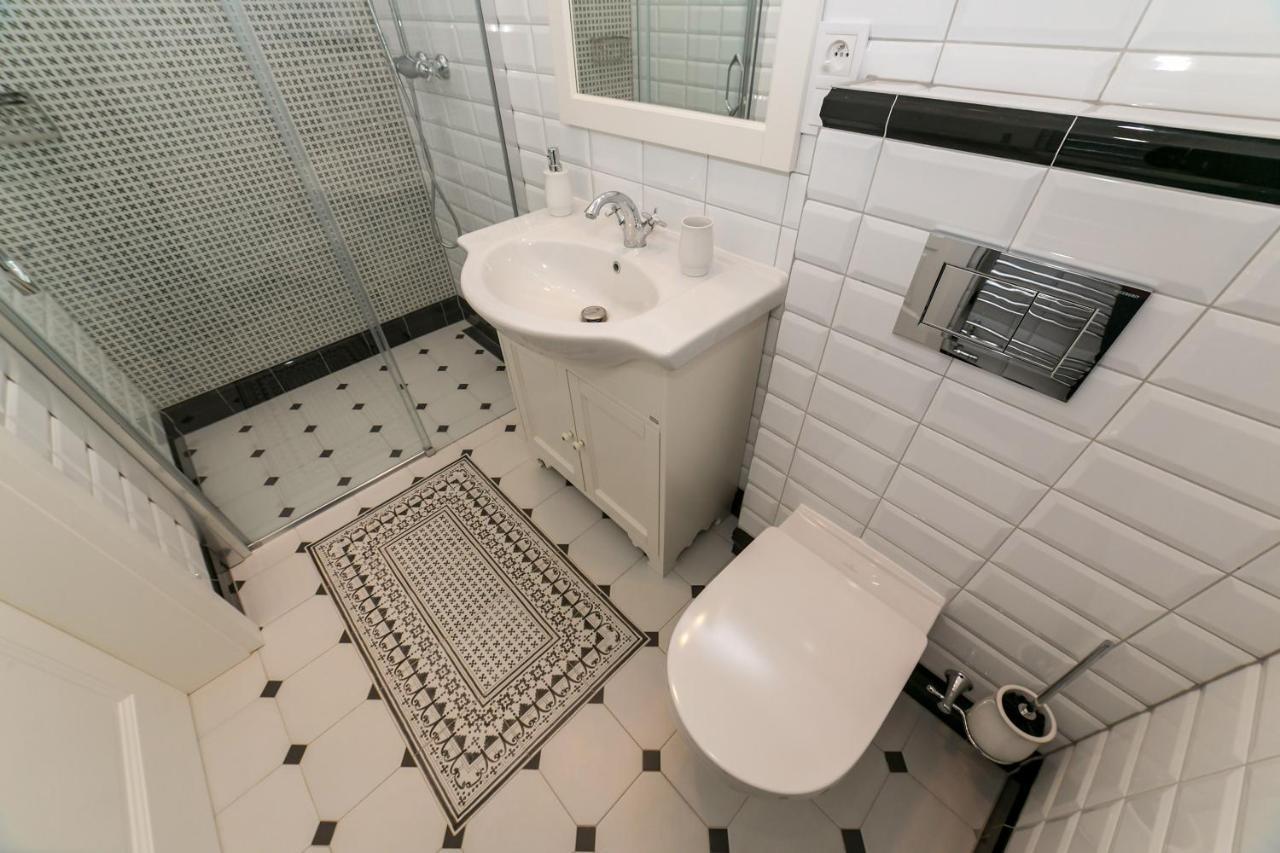 New Studio 3 - Self Check In, Parking Possible, Weekend Free Parking Bratislava Exterior photo
